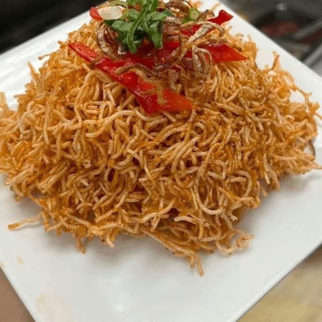 Mee Krob.